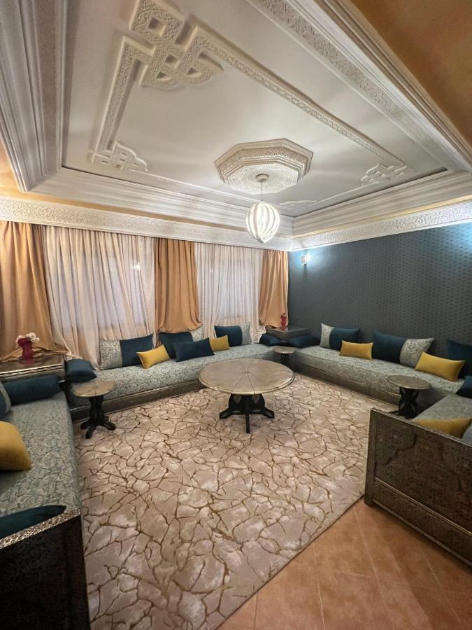 Superbe Appartement Avec Parking Gratuit Marrakesh Buitenkant foto